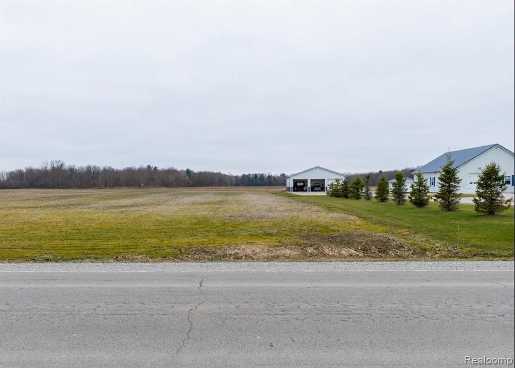 2290 Wadhams Road, St. Clair, MI 48079 — Photo 9