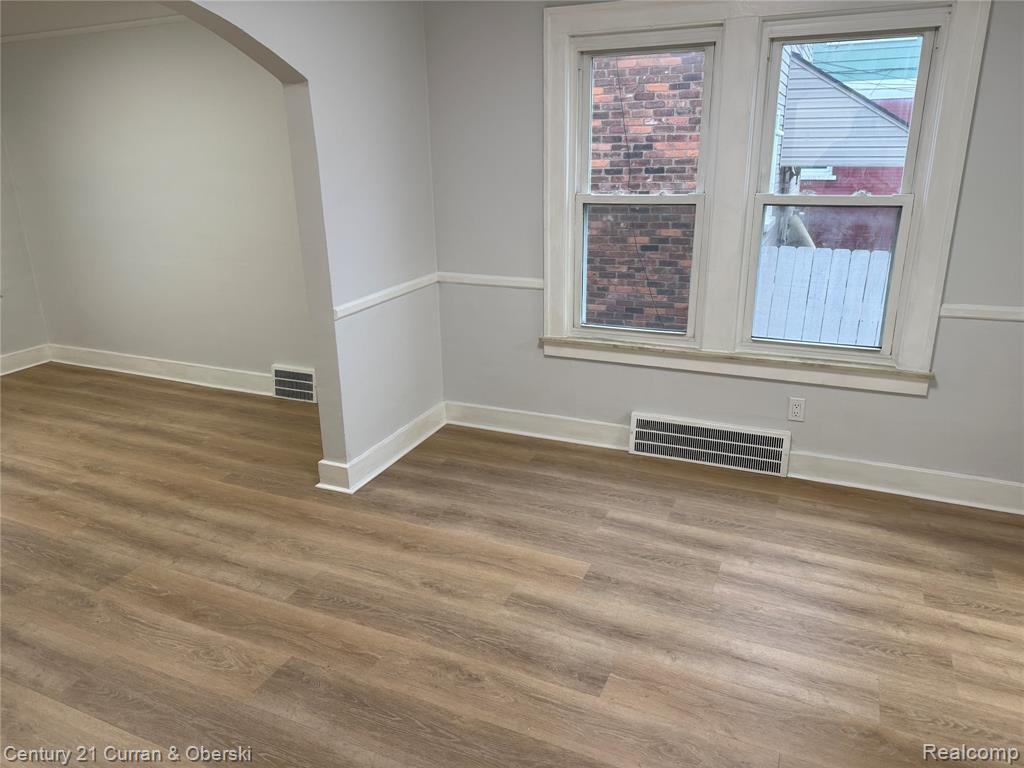 7639 Ternes Street, Dearborn, MI 48126 — Photo 2