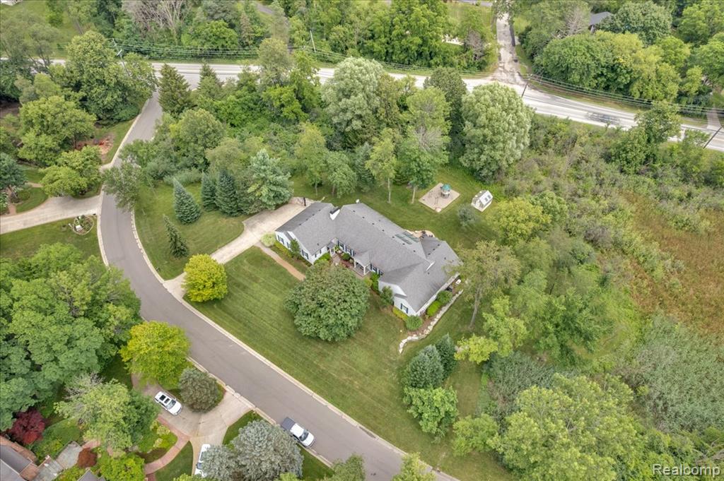 4815 Mill Creek Court, Rochester, MI 48306 — Photo 65