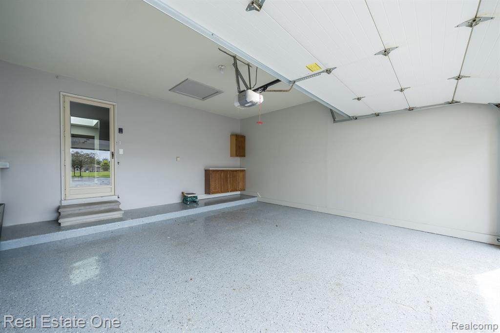 49139 FREEDOM Court, 4, Shelby Twp, MI 48315 — Photo 37