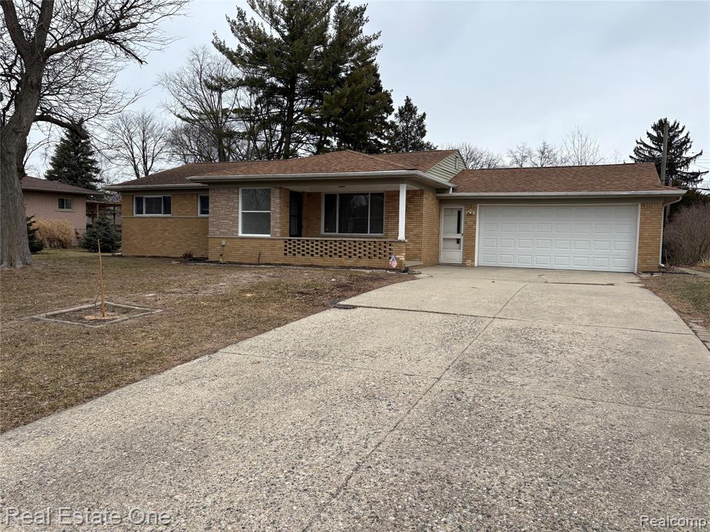 53314 Starlite Drive, Shelby Twp, MI 48316 — front exterior