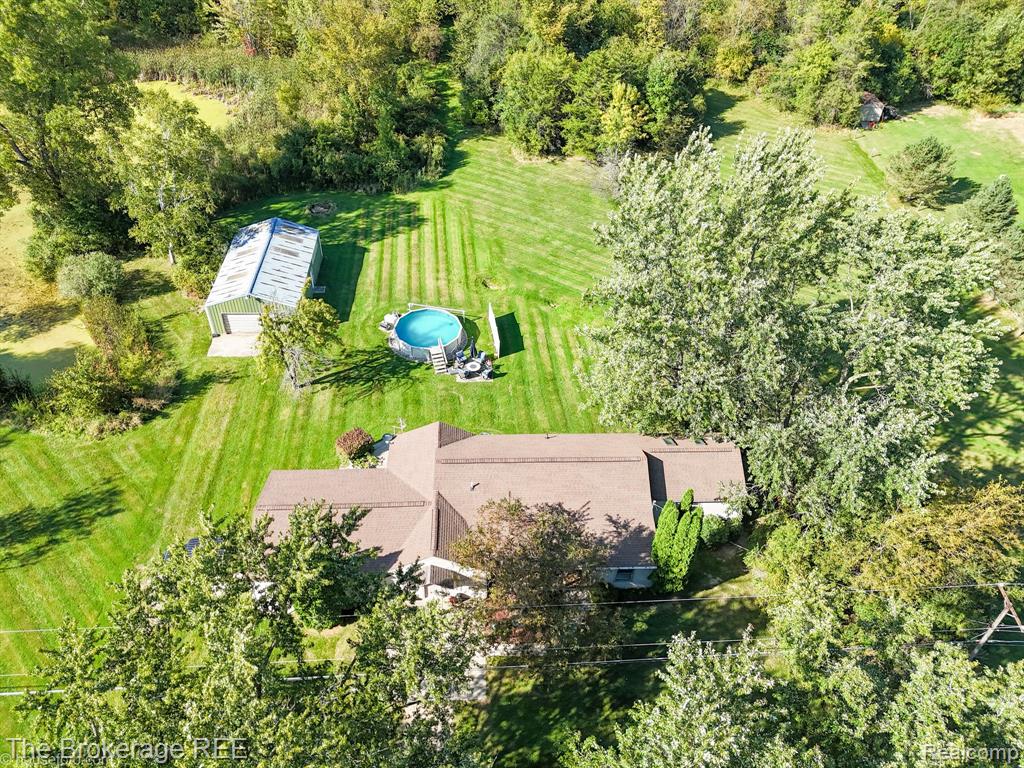 8439 Burpee Road, Grand Blanc, MI 48439 — Photo 3