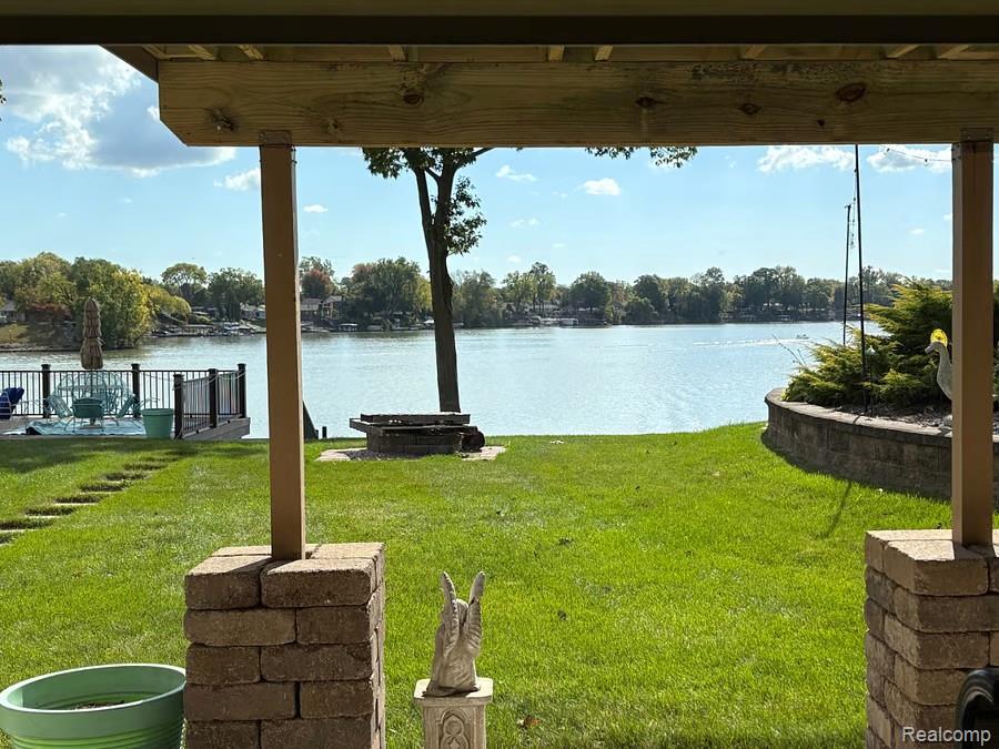 44655 Harmony Lane, Van Buren, MI 48111 — Photo 18
