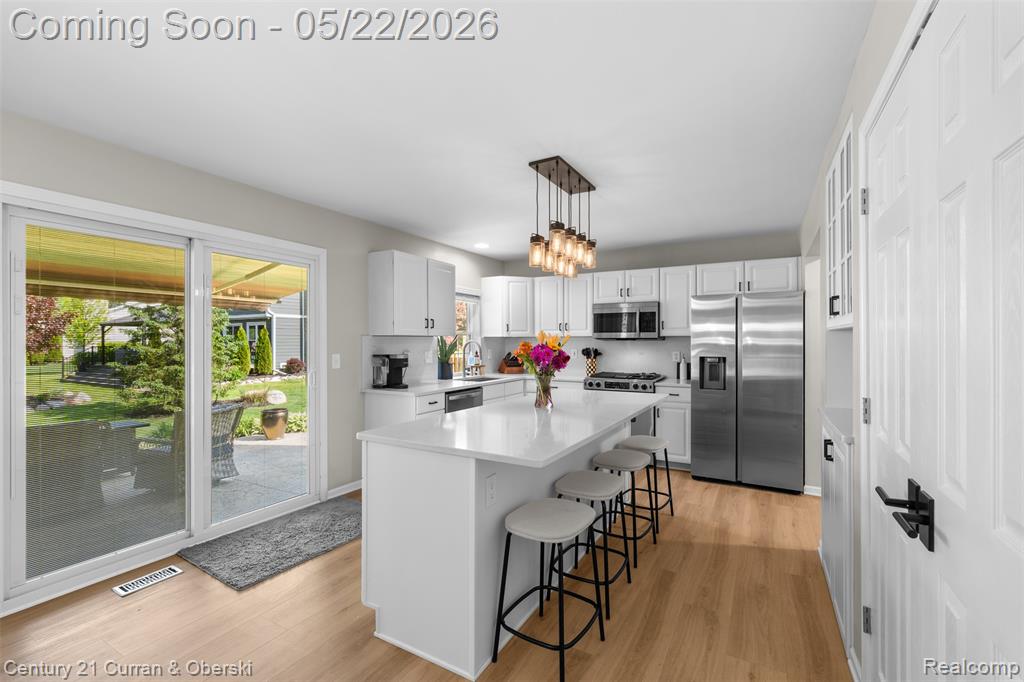 931 S Parkwood Drive, South Lyon, MI 48178 — Photo 15