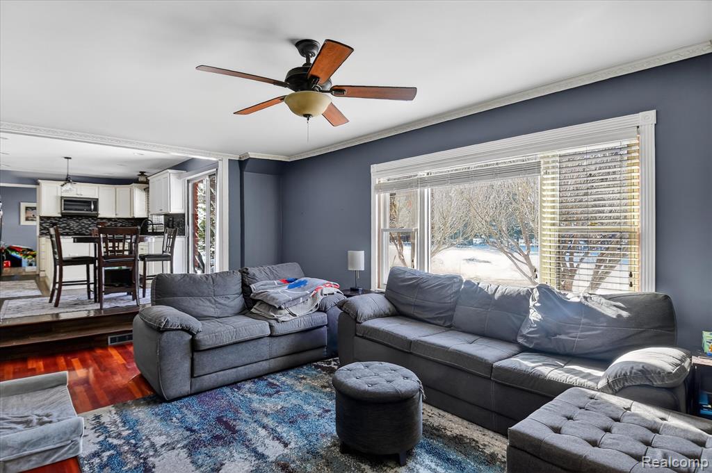 5177 Elizabeth Lane, Almont, MI 48003 — Photo 20