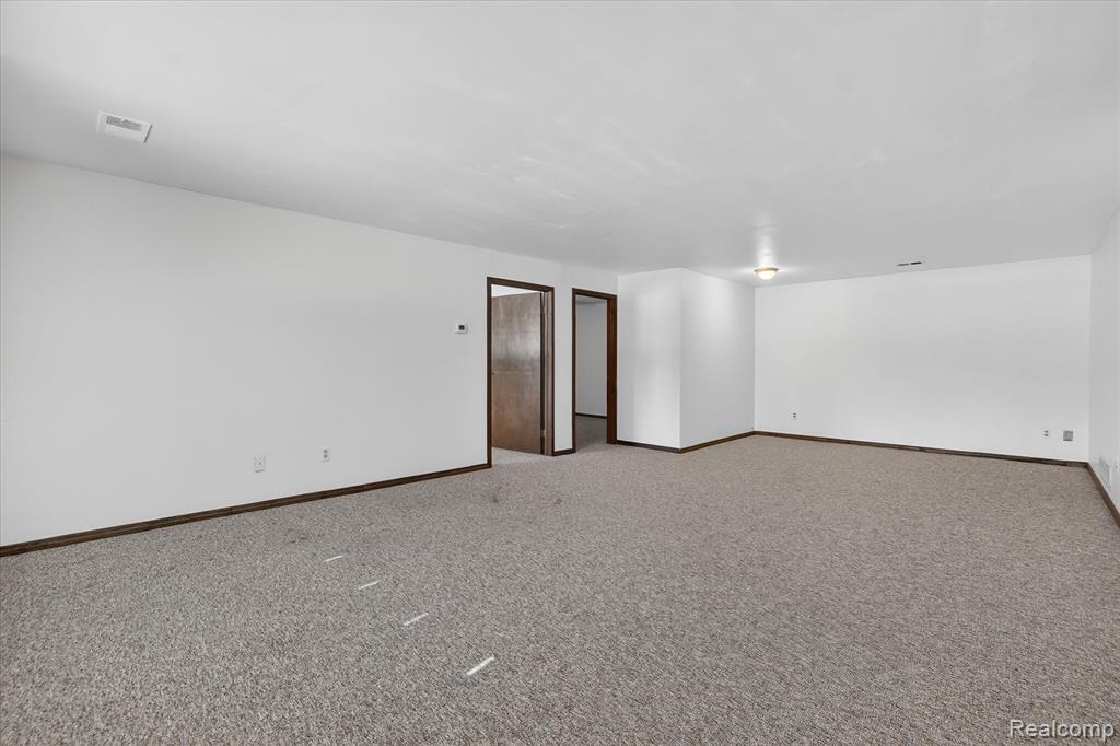 14463 Seymour Road, Linden, MI 48451 — Photo 42