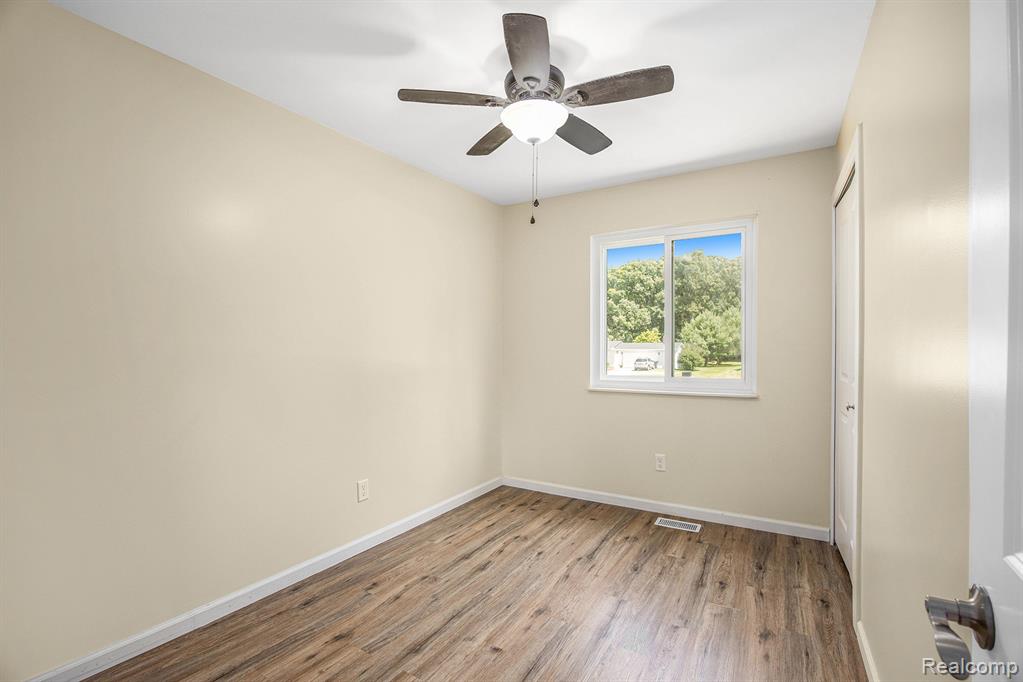 2213 Landmark Drive, Lapeer, MI 48446 — Photo 14