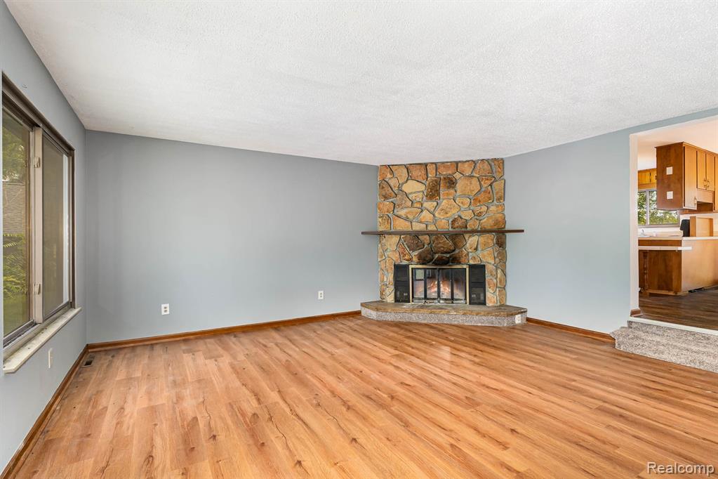 5430 Tittabawassee Road, Saginaw, MI 48604 — Photo 2