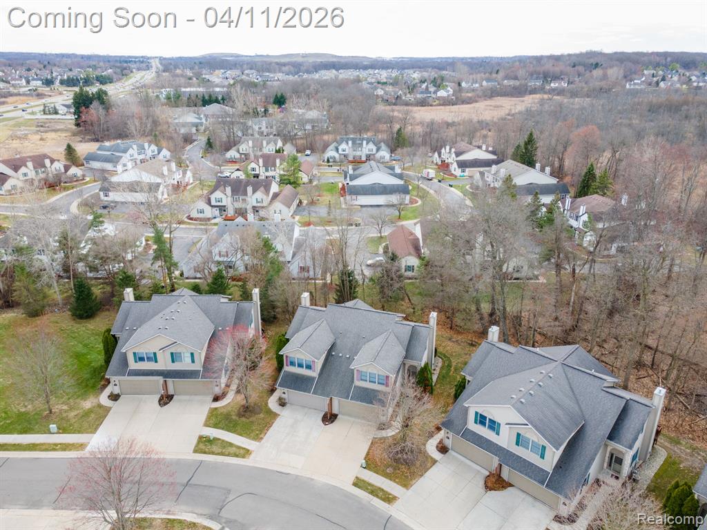 282 Stratford Lane, Lake Orion, MI — Photo 37