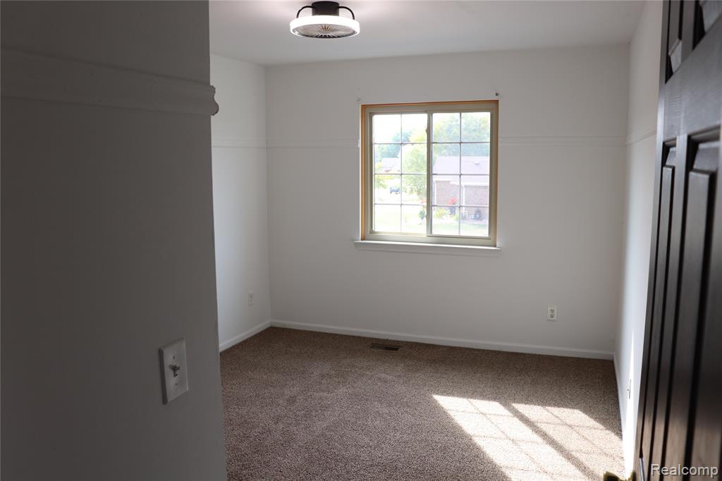 52424 Walnut Drive, Chesterfield, MI 48047 — Photo 21