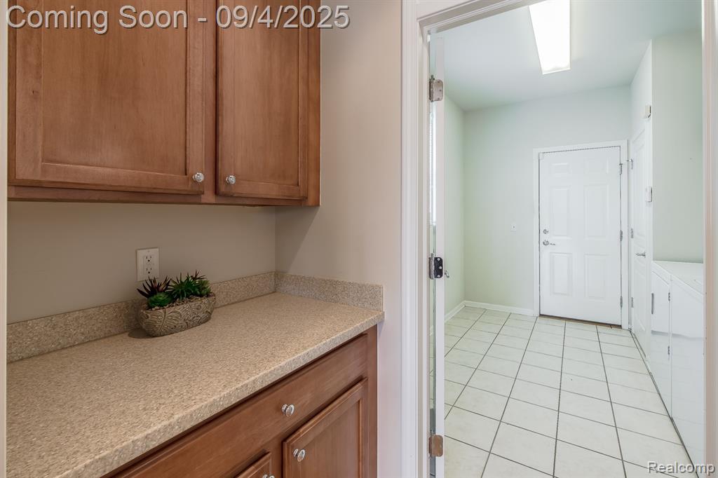 6264 Muirfield Drive, Grand Blanc, MI 48439 — Photo 24