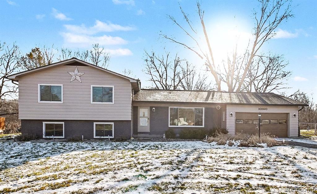 10160 Lehring Road, Byron, MI 48418 — front exterior