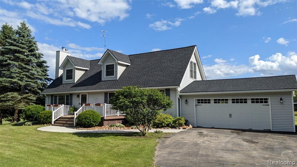 9753 W Coon Lake Road, Webberville, MI 48892 — Photo 3