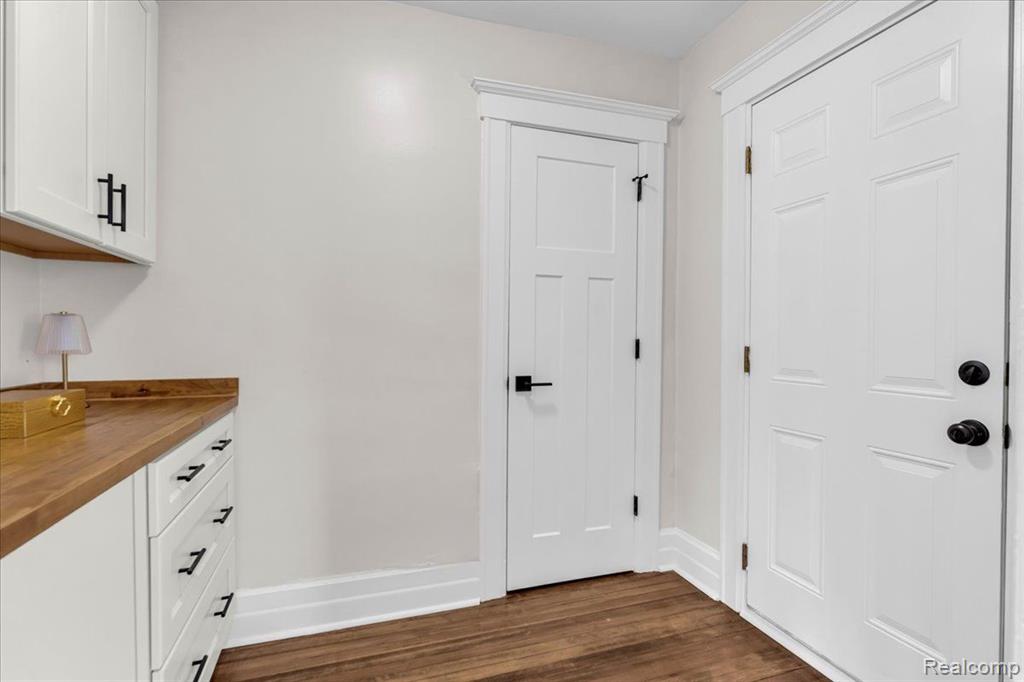 4027 Clippert Street, Detroit, MI 48210 — Photo 31