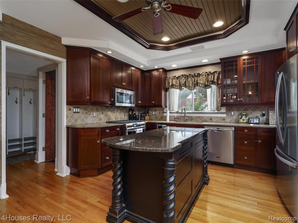 1755 Beverly Boulevard, Berkley, MI 48072 — Photo 18