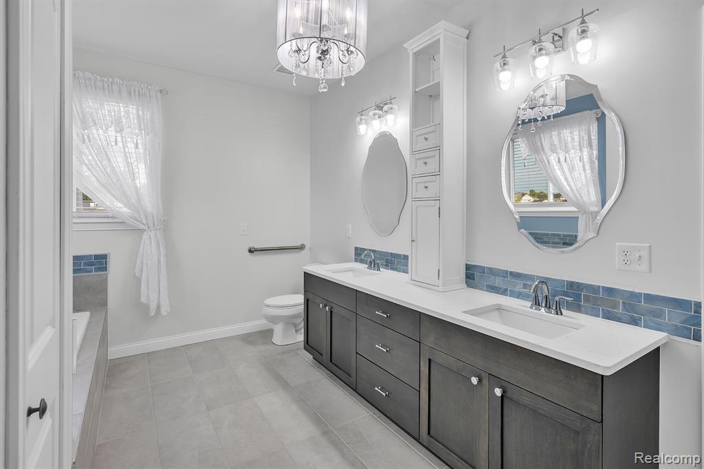 8185 Hidden Cove Court, Grand Blanc, MI 48439 — Photo 37