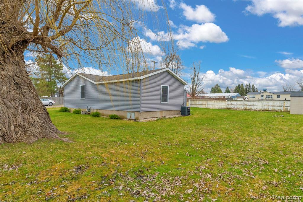 7330 Charlotte Road, Lexington, MI 48450 — Photo 32