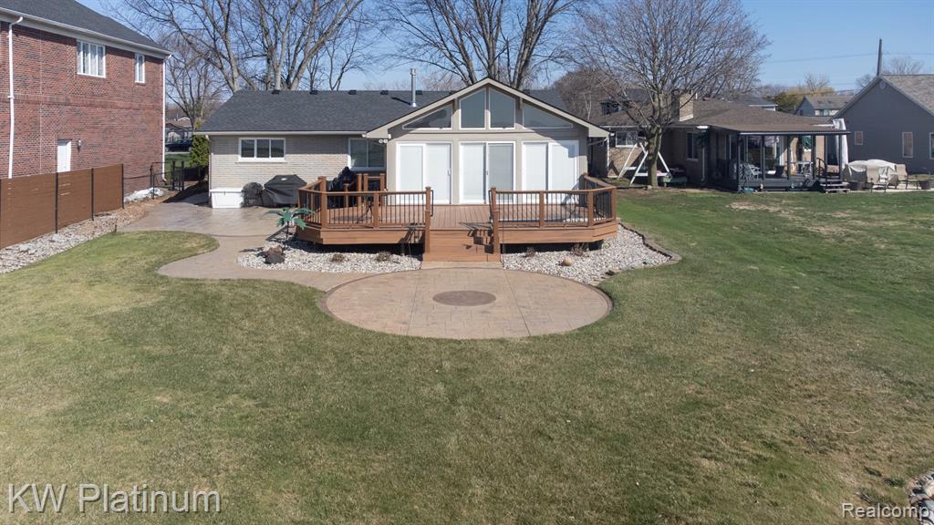 48218 Harbor Drive, Chesterfield, MI 48047 — Photo 8