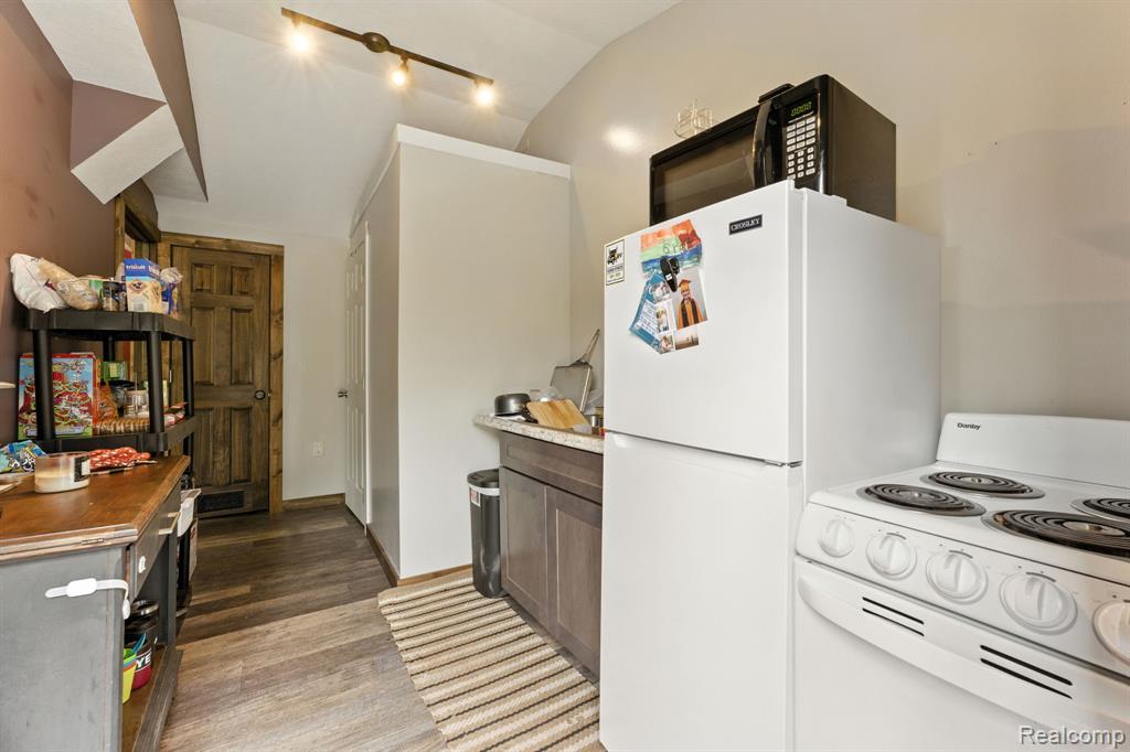 502 W State Street, Hastings, MI 49058 — Photo 18