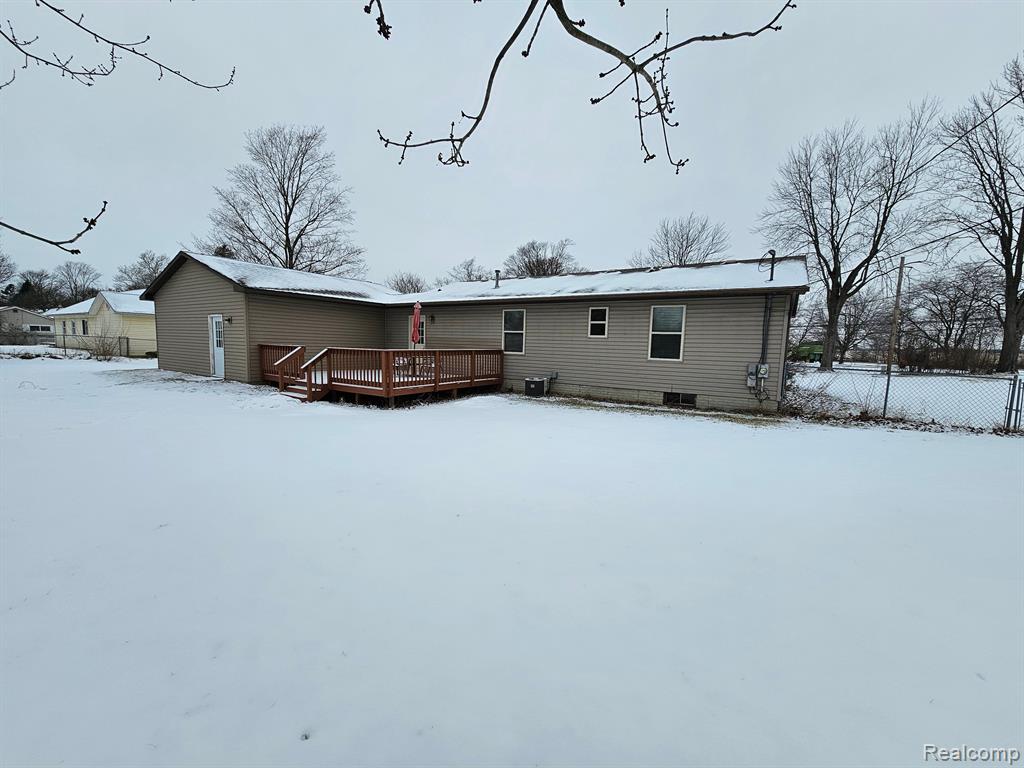 524 E MAIN Street, Vernon, MI 48476 — Photo 15