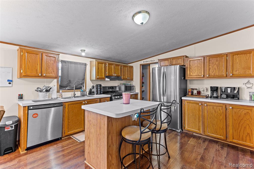 9544 Rhodes Court, Northville, MI 48167 — Photo 11