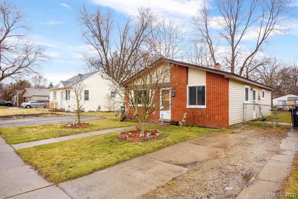 7189 MICHAEL Street, Taylor, MI 48180 — Photo 3