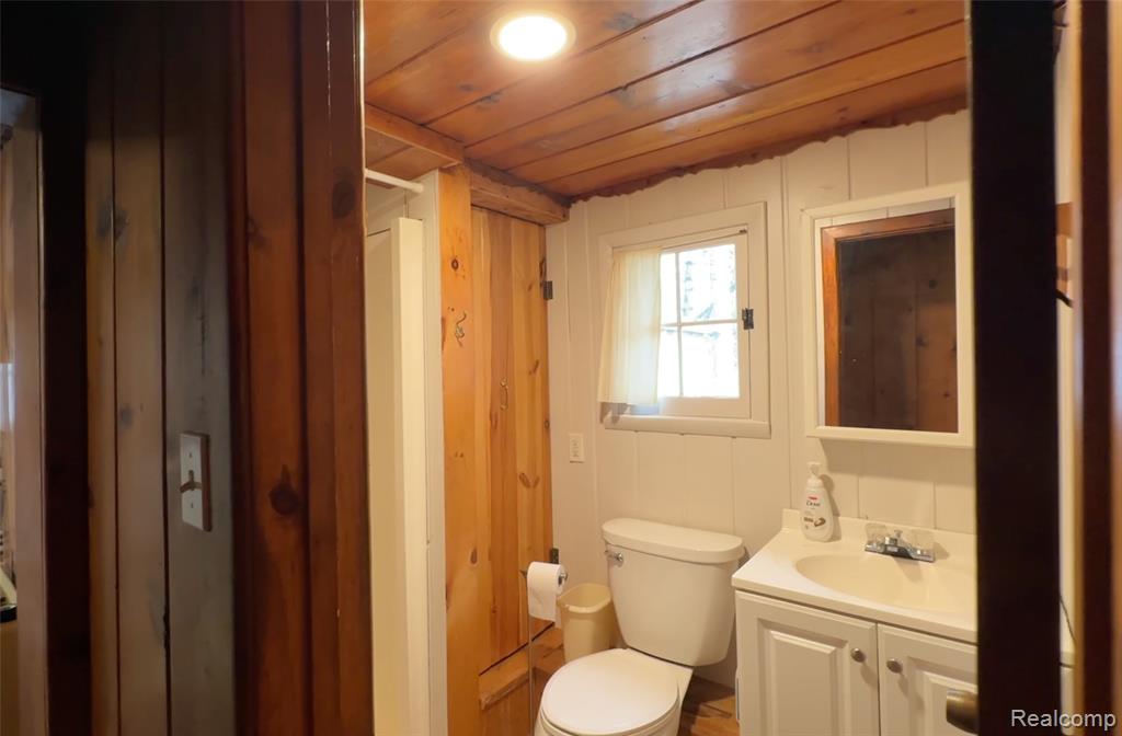 5089 Cottage Dr SE Drive SE, Kalkaska, MI 49646 — Photo 23