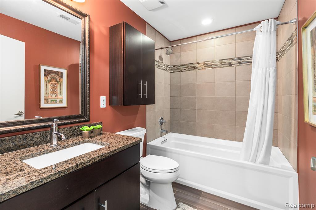 444 W WILLIS Street, 414, Detroit, MI 48201 — Photo 23