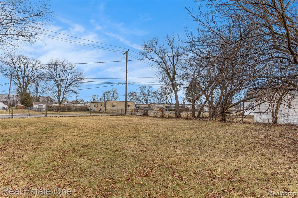 7011 Ford Avenue, Warren, MI 48091 — front exterior
