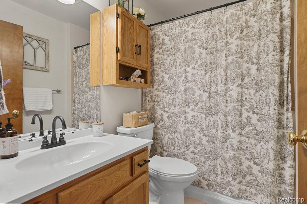 22230 Quail Run Circle, 1, South Lyon, MI 48178 — Photo 29