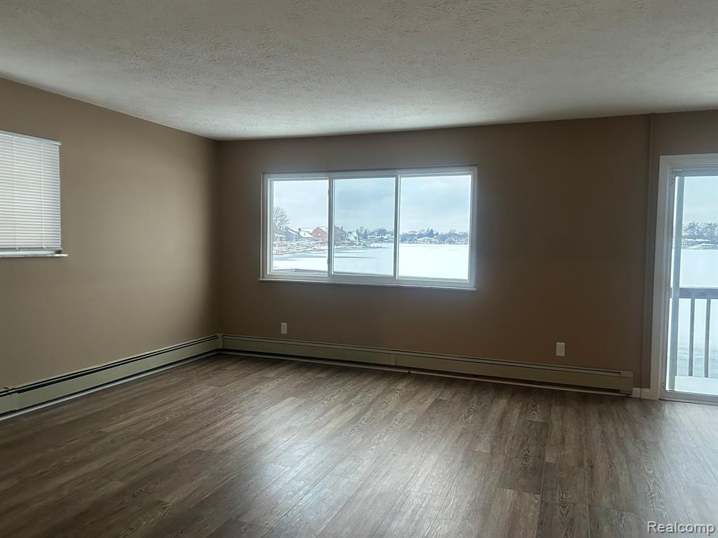 90 PARK ISLAND Drive, Lake Orion, MI 48362 — Photo 25