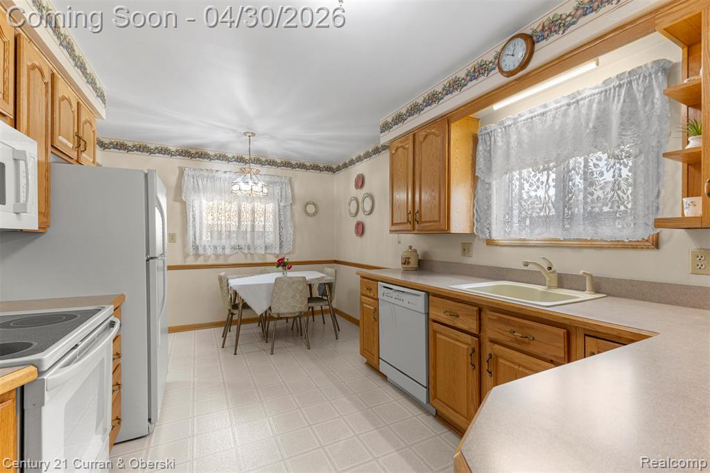 8262 Vine Avenue, Allen Park, MI 48101 — Photo 19