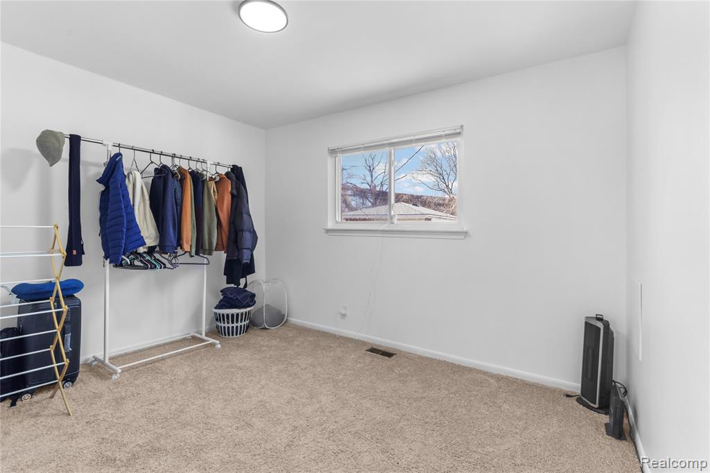 21356 Ithaca Avenue, Ferndale, MI 48220 — Photo 13