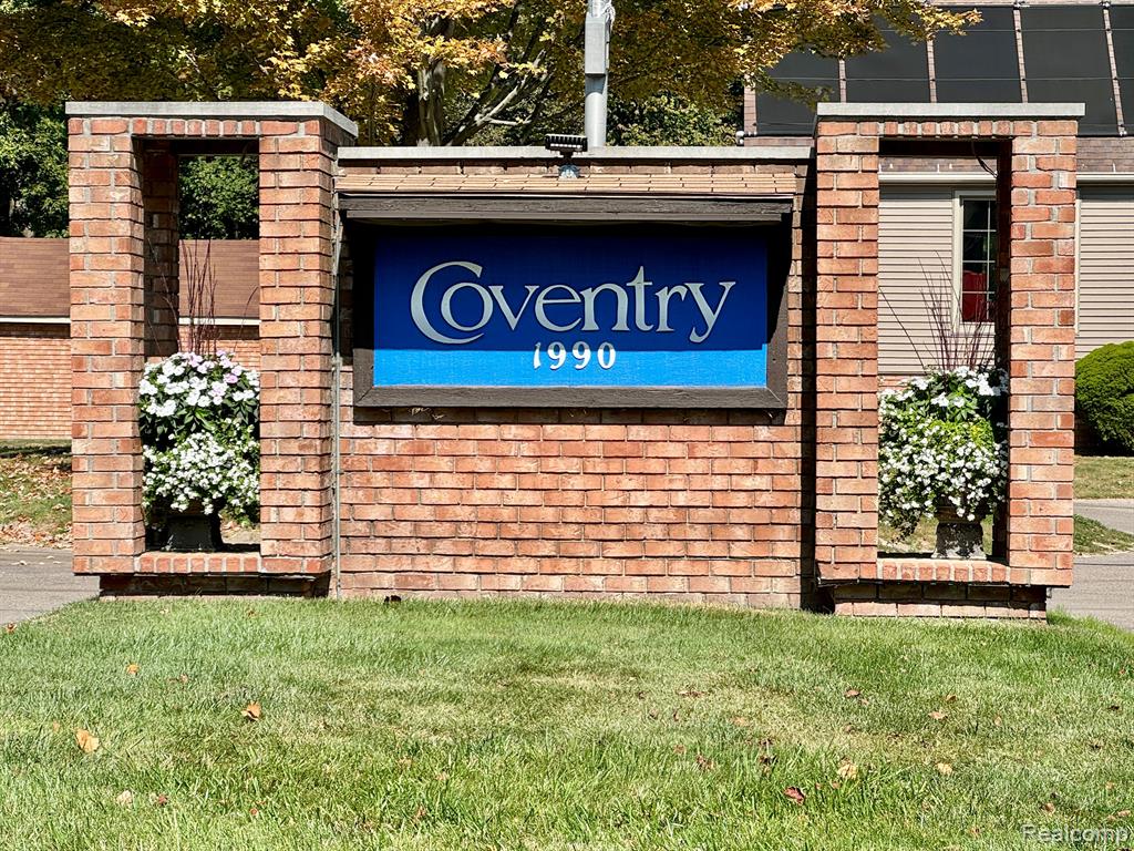 1976 RIDGE, Royal Oak, MI 48073 — Photo 32