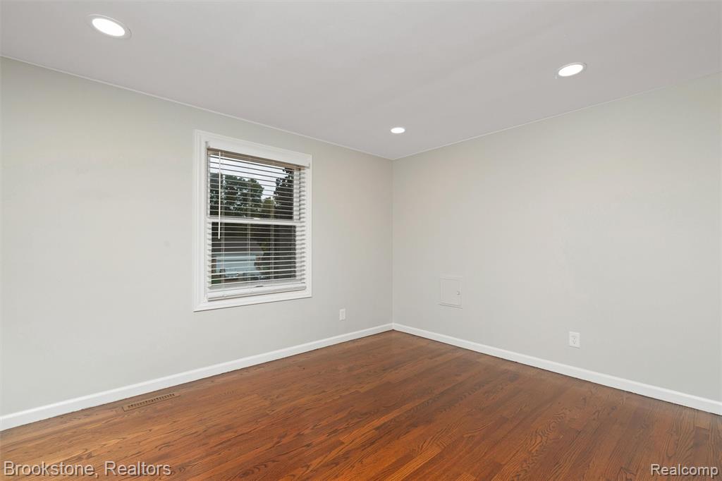 2784 Aldgate Drive, Bloomfield Hills, MI 48304 — Photo 31