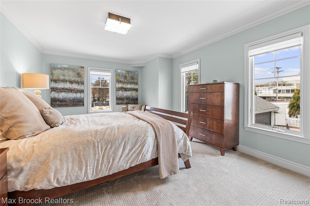 570 Pierce Street, Birmingham, MI 48009 — Photo 16