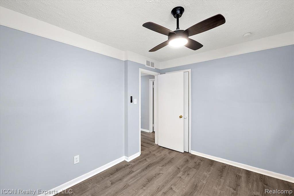 6306 GILMAN Street, Garden City, MI — Photo 22