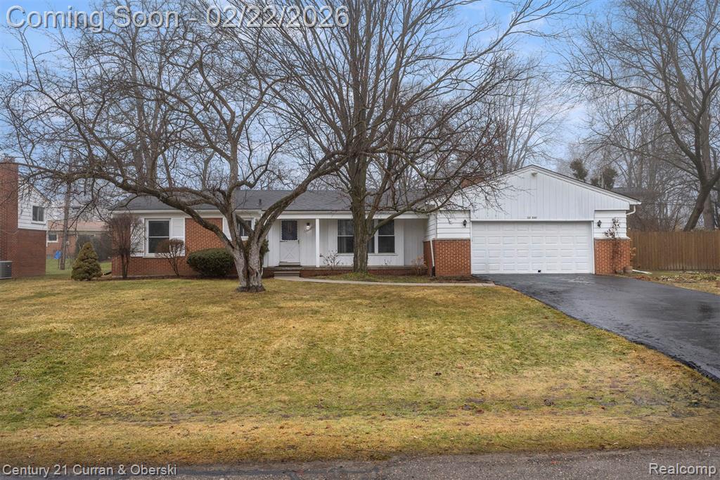 29517 Eastfield Street, Farmington Hills, MI, 48334