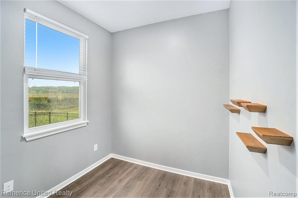 83 Barnsley Drive, Howell, MI 48843 — Photo 9