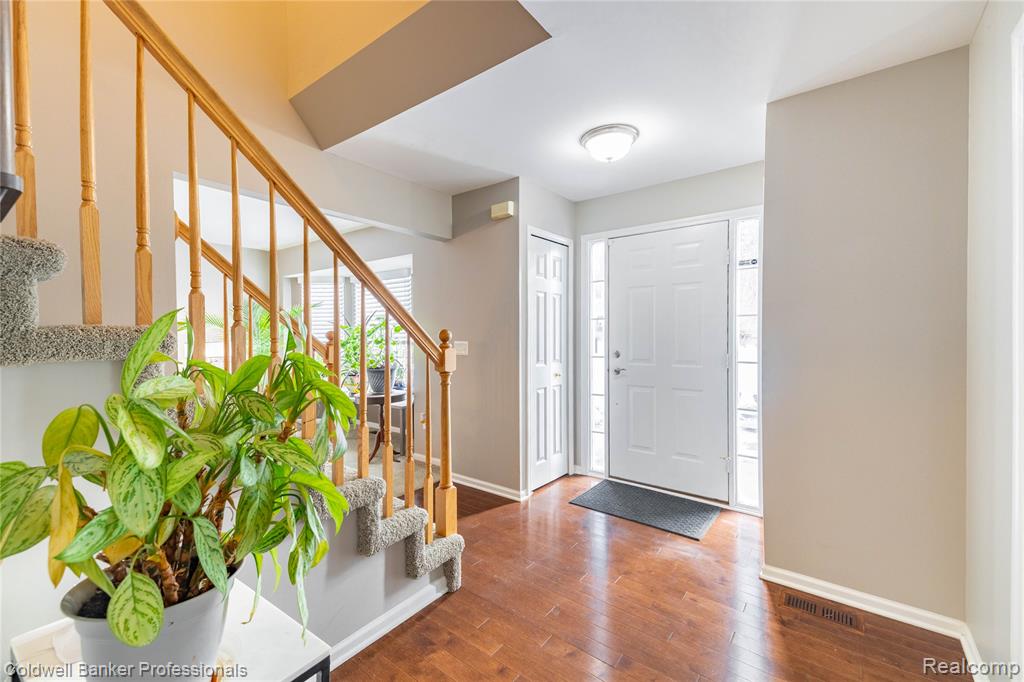 60628 S Lyon Trail, South Lyon, MI 48178 — Photo 4
