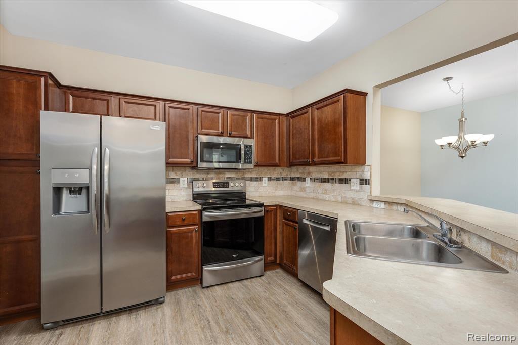 44264 PRINCETON Drive, Clinton Twp, MI 48038 — Photo 3