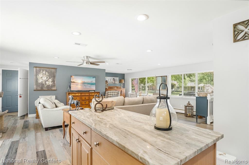 61900 Richfield Street, South Lyon, MI 48178 — Photo 23