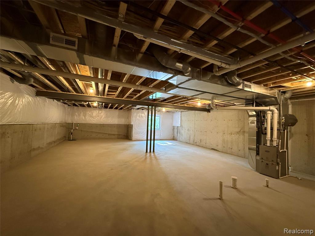 5342 Trail Vista Drive, West Bloomfield, MI 48323 — Photo 22