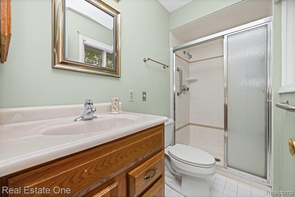 1675 Ledbury Drive, Bloomfield Hills, MI 48304 — Photo 29
