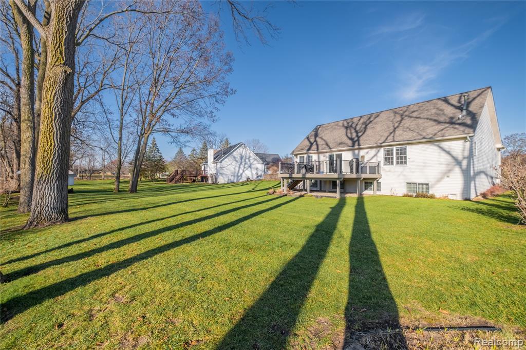 7425 Charles Court, Linden, MI 48451 — Photo 3