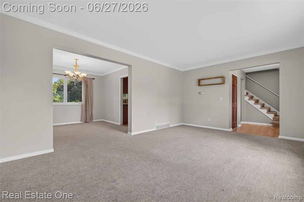 10379 Hegel Road, Goodrich Vlg, MI — Photo 9