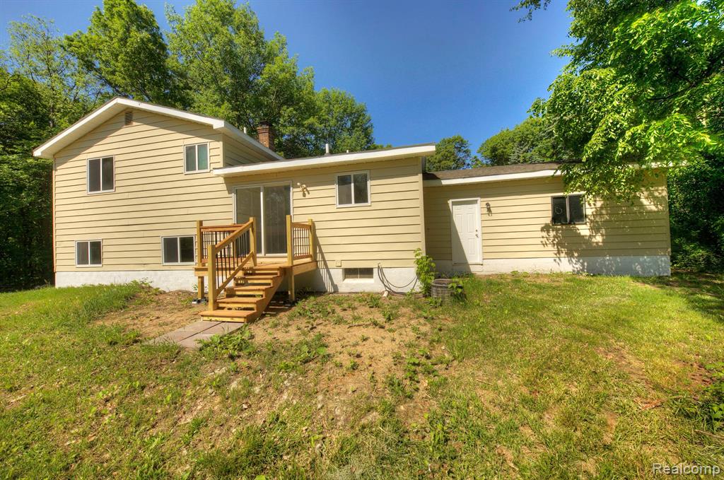 9600 Oakhurst Road, Holly, MI 48442 — Photo 25