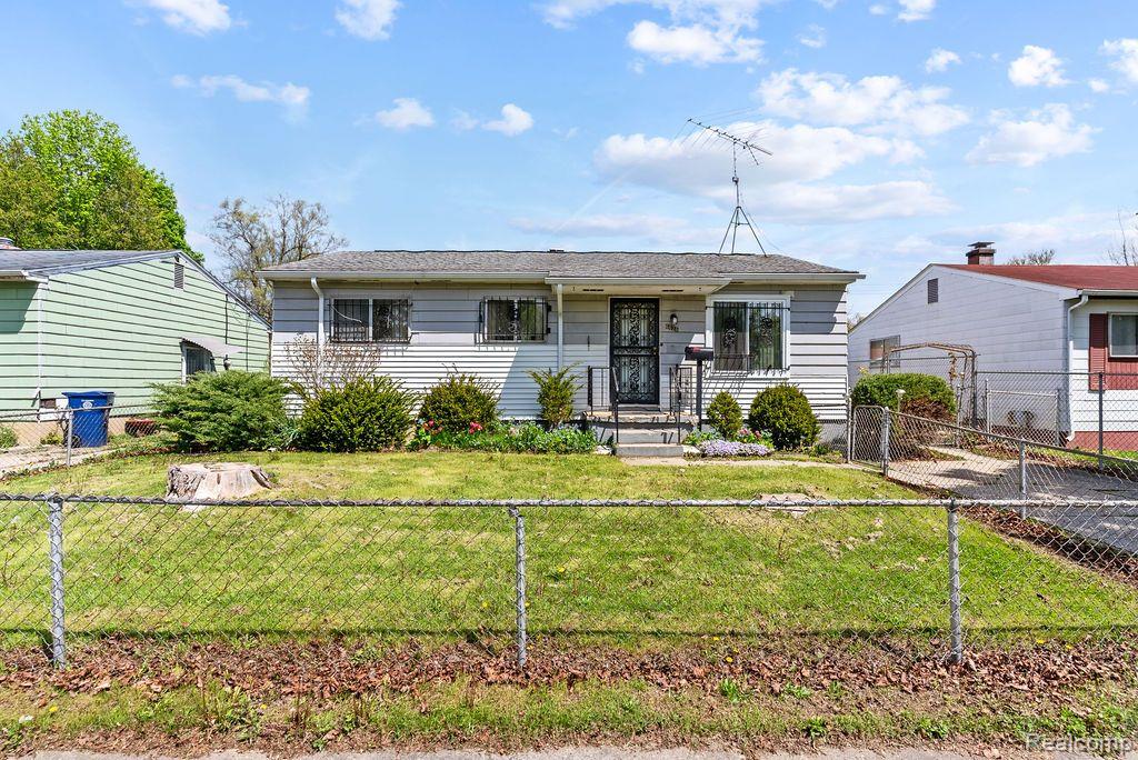 6626 ELMRIDGE Drive, Flint, MI 48505 — Photo 2