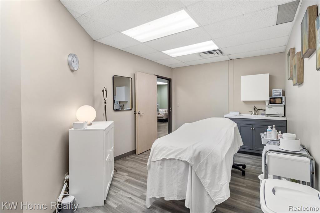 36880 Woodward Avenue, Suite 101, Bloomfield Hills, MI 48304 — Photo 12
