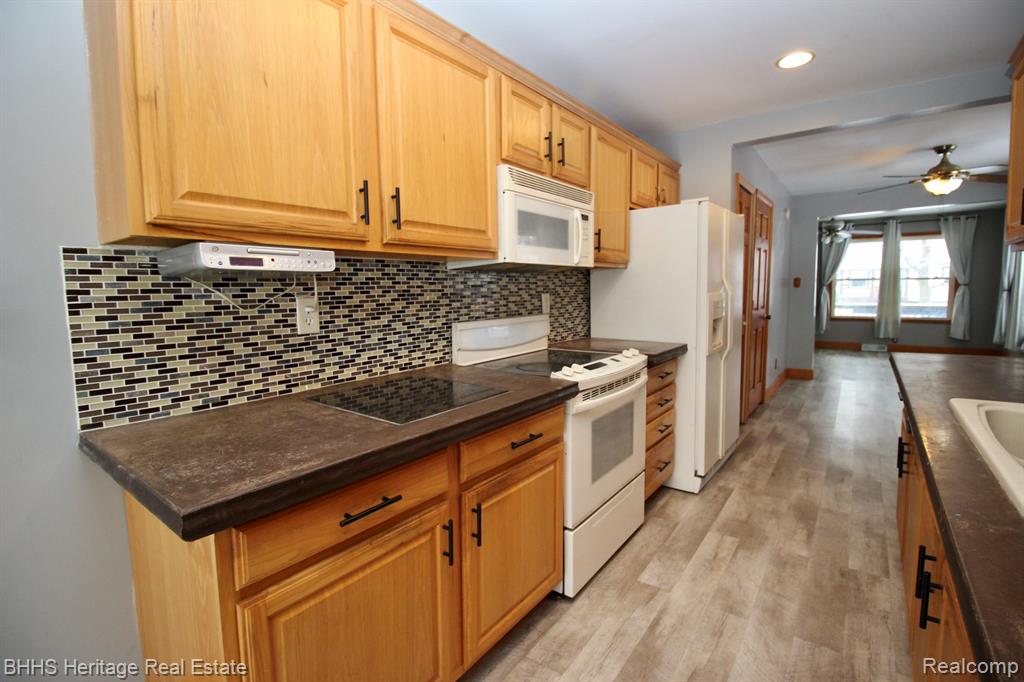 301 N Fitch Street, Durand, MI 48429 — Photo 5